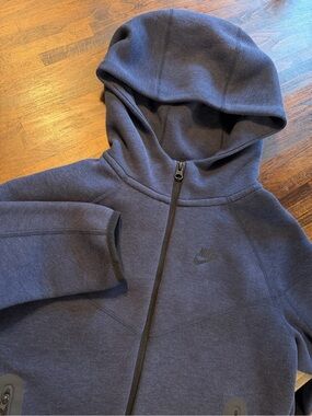 Nike Tech Fleece Hoodie Boys Zip Up Sweatshirt Jacket Swoosh Logo Youth M+ Husky